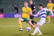 Soi kèo QPR vs Norwich, nhận định 01h45 ngày 17/8